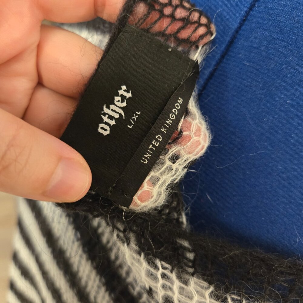 Other UK Navarro Jumper, Black White Stripes, EUC - Picture 6 of 6